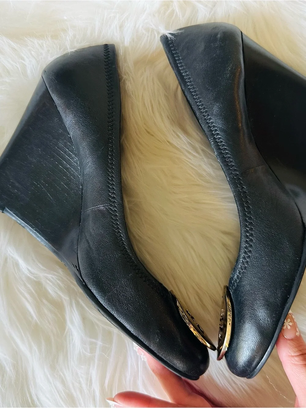 Tory Burch Sally Black Leather Wedge Pumps Gold Reva Logo Medallion Heels 7.5M
